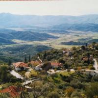 Αποψη του Παλαιοκκλησιου απο το βουνο