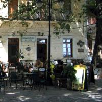 Η πλατεία στον Κοσμά